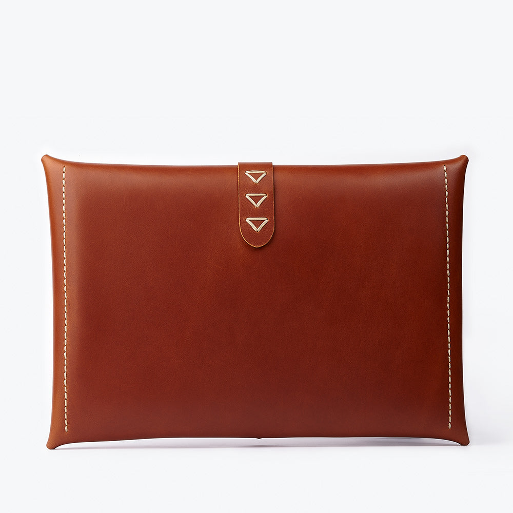 Laptop Clutch Konyak