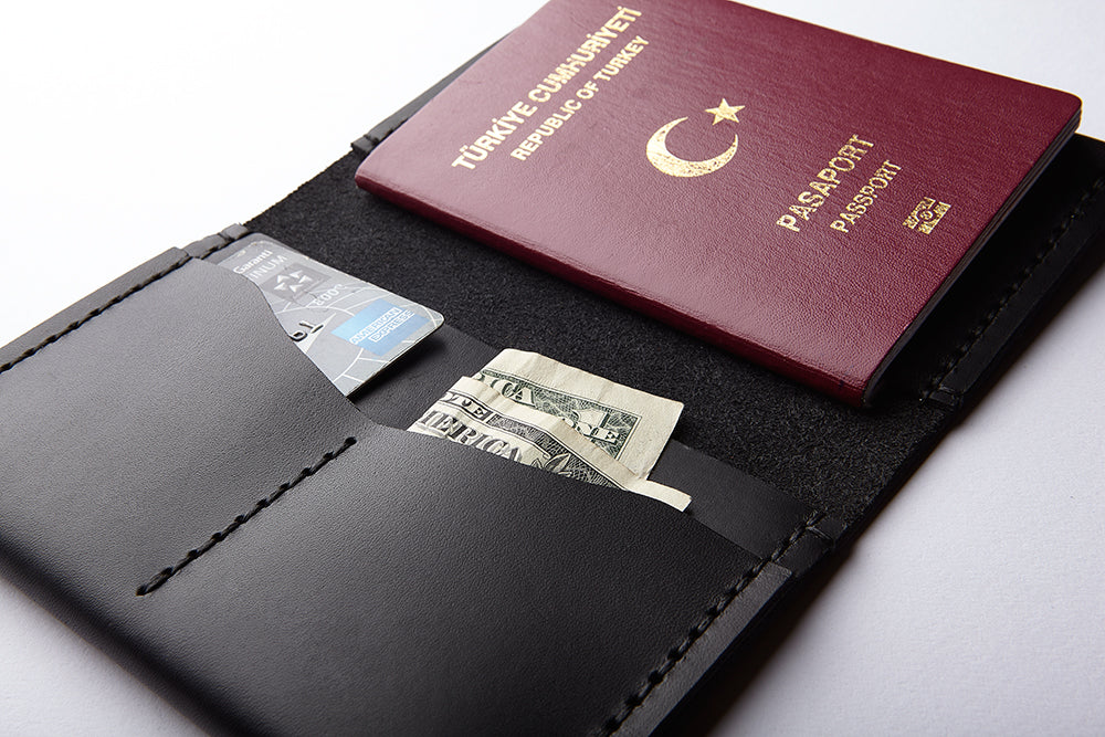 Pasaportluk Siyah