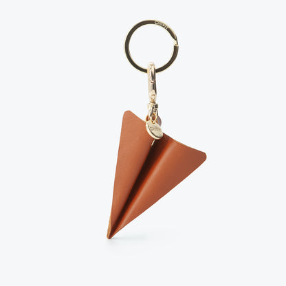 Origami Uçak Figürlü Charm Anahtarlık Konyak